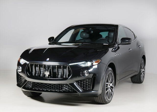 2022 MASERATI Levante