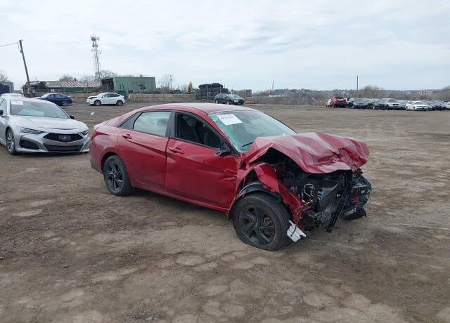 2023 HYUNDAI Elantra