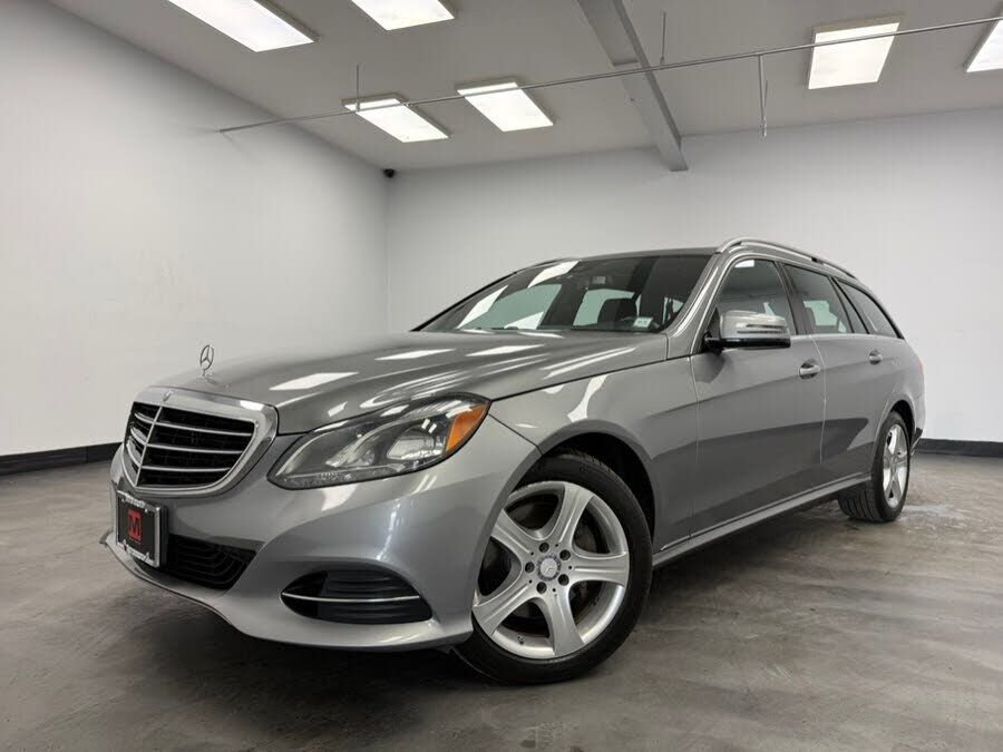 2015 MERCEDES-BENZ E-Class