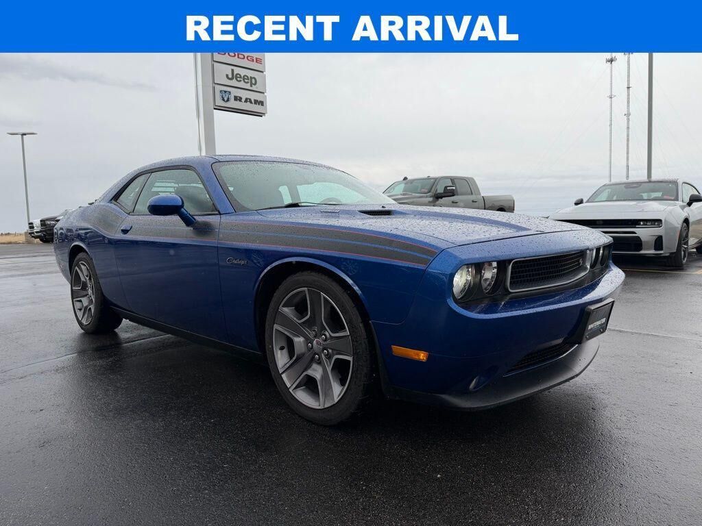 2012 DODGE Challenger