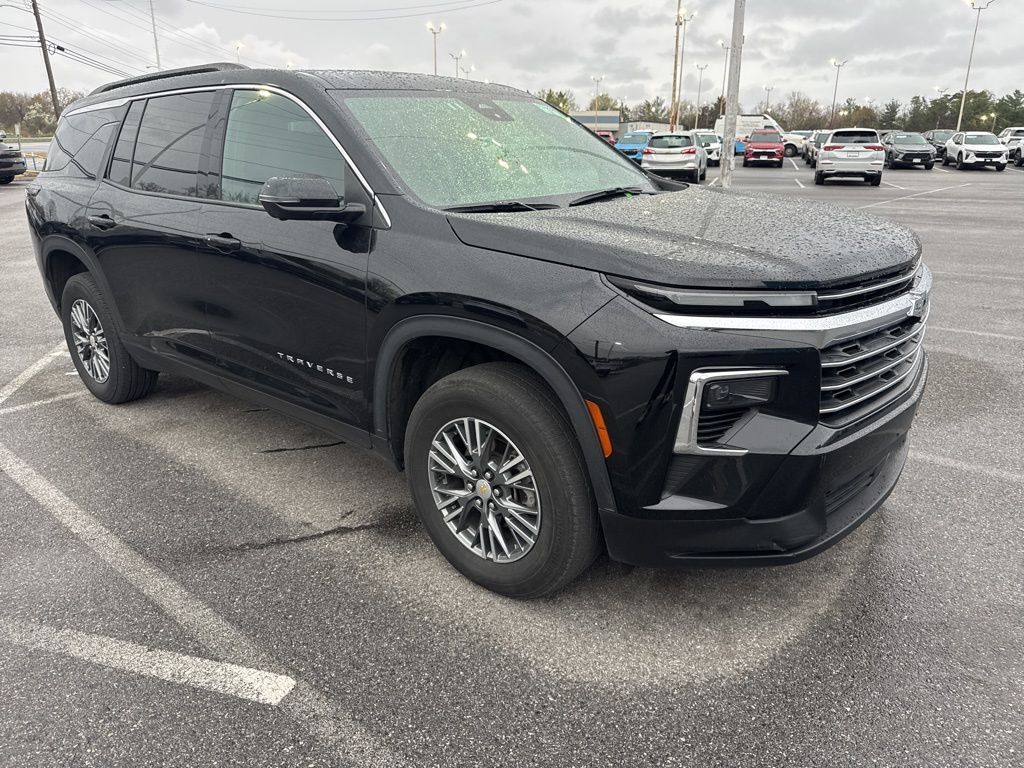 2024 CHEVROLET Traverse