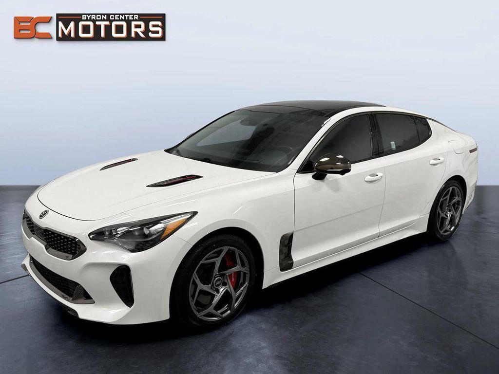 2022 KIA Stinger