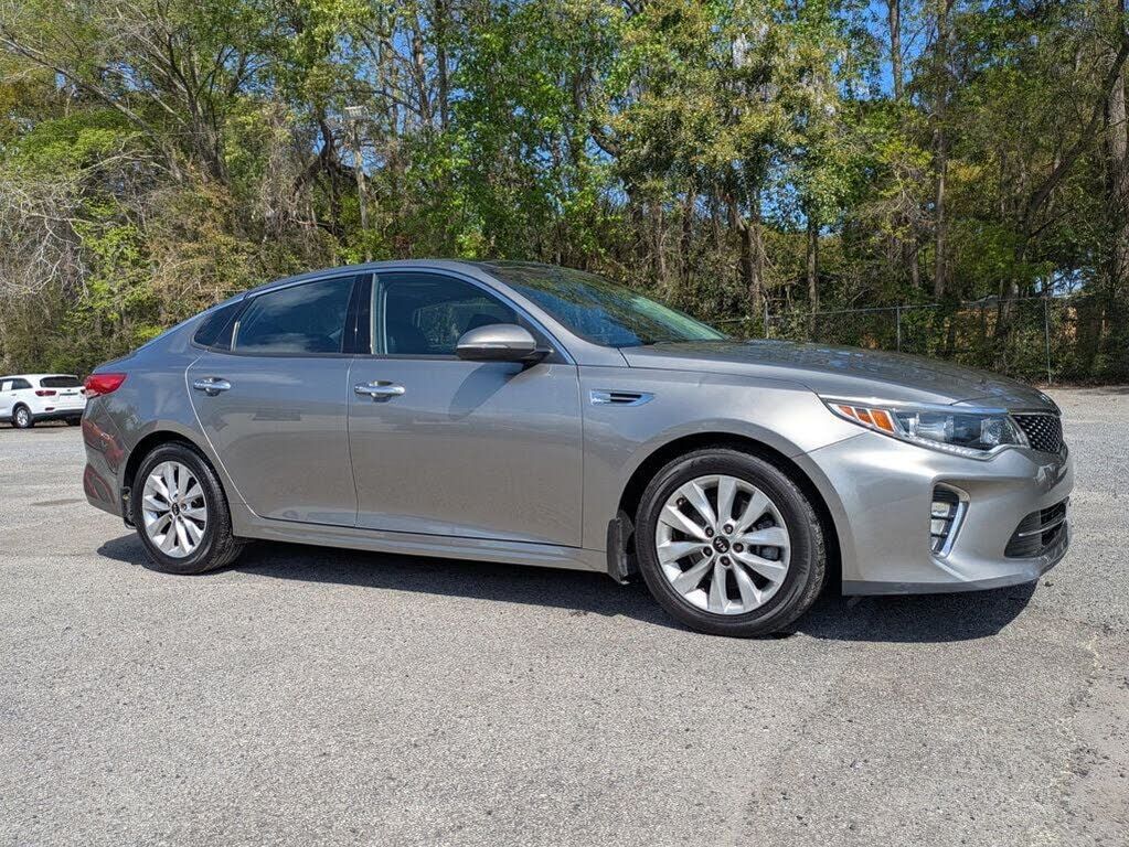 2018 KIA Optima