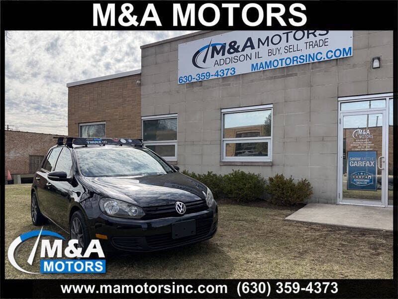 2011 VOLKSWAGEN Golf