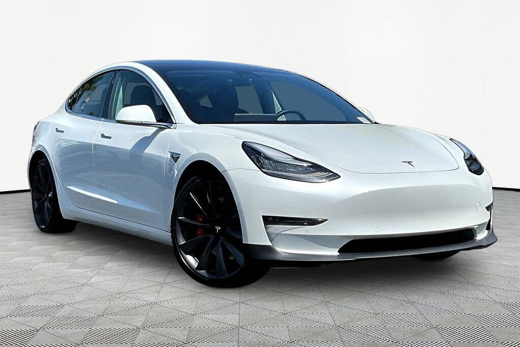 2020 TESLA Model 3