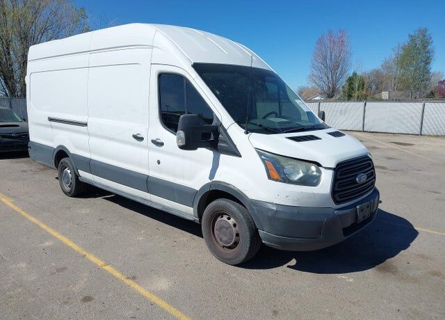2015 FORD Transit