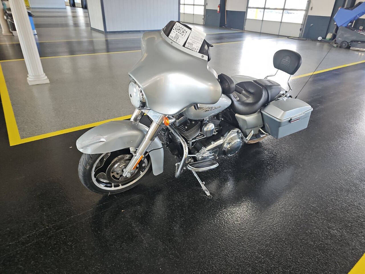2010 HARLEY DAVIDSON Street Glide