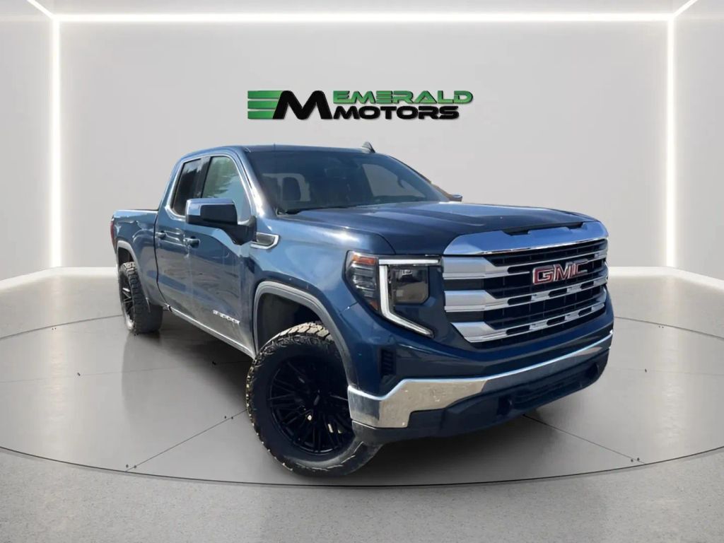2023 GMC Sierra