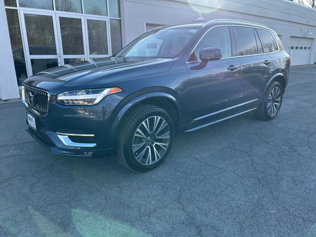 2021 VOLVO XC90