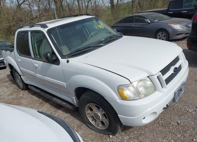 2004 FORD Explorer