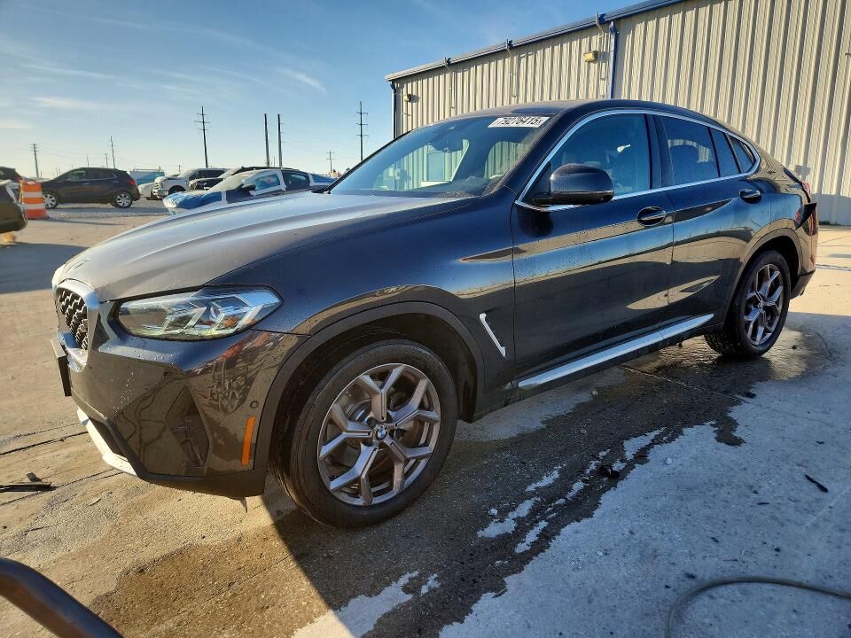 2023 BMW X4