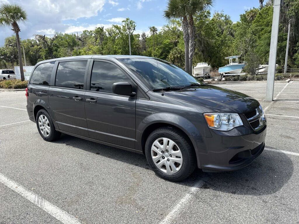 2020 DODGE Grand Caravan