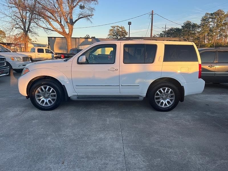 2010 NISSAN Pathfinder