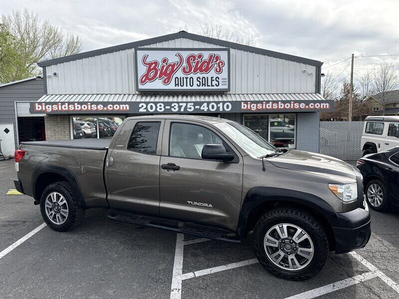 2012 TOYOTA Tundra