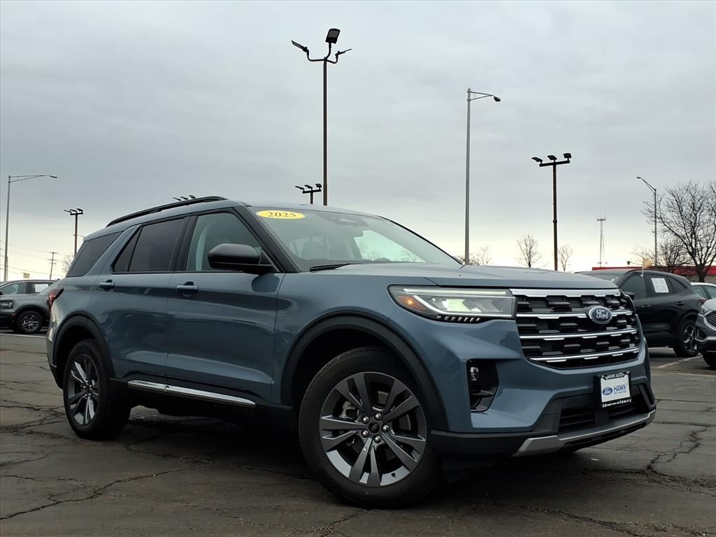 2025 FORD Explorer