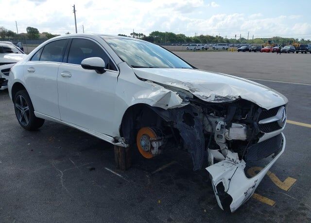 2020 MERCEDES-BENZ A-Class