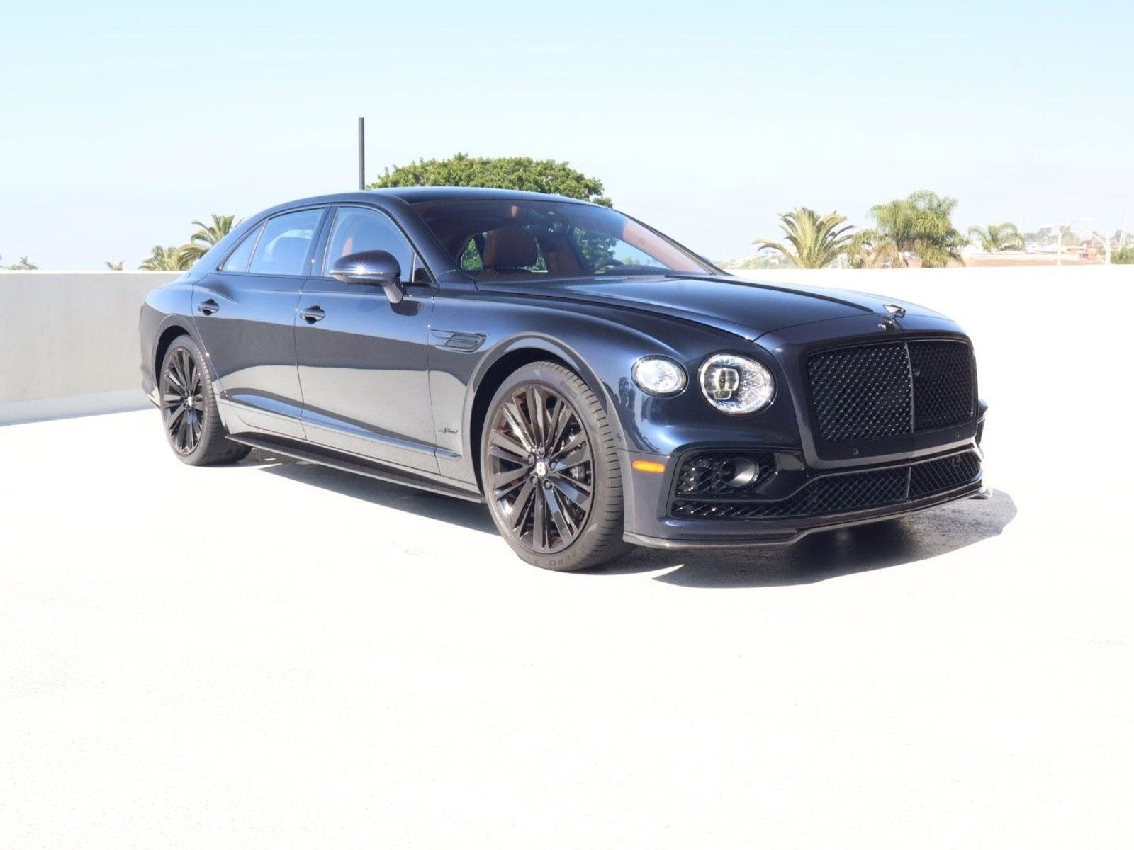 2024 BENTLEY Flying Spur