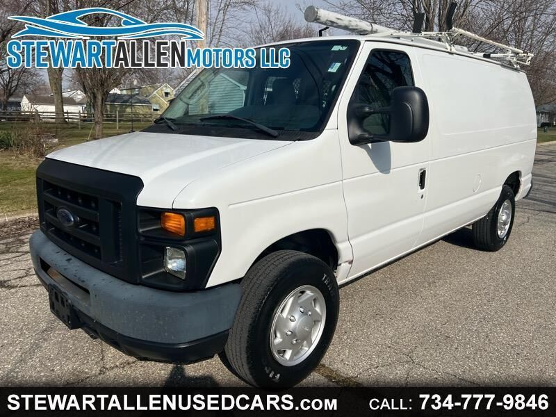 2013 FORD E-250