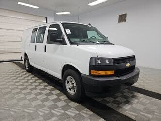 2020 CHEVROLET Express