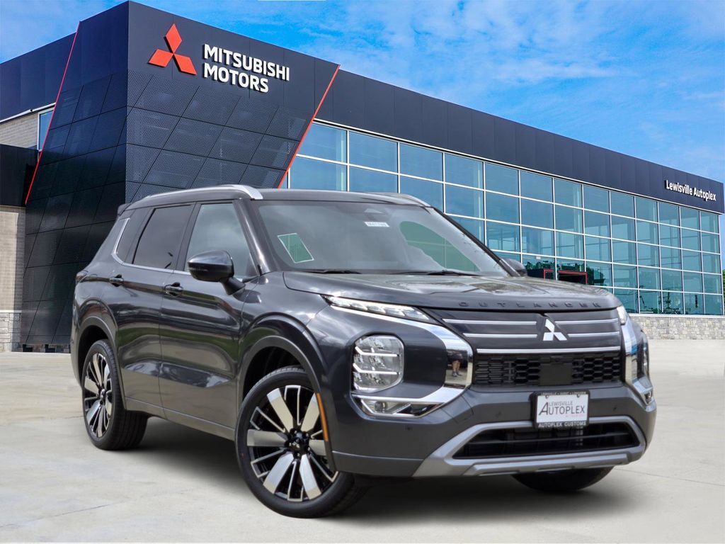 2026 MITSUBISHI Outlander