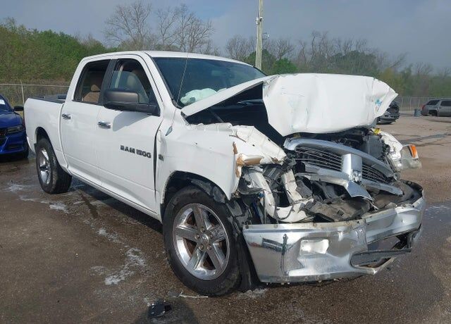 2012 DODGE Ram