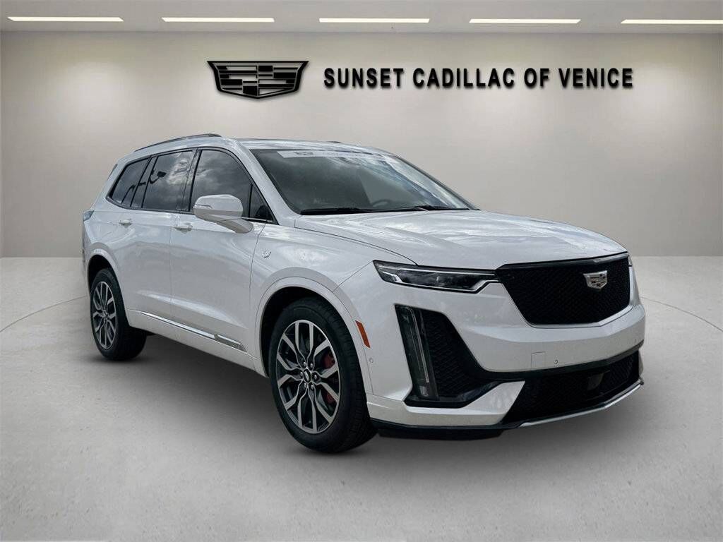 2025 CADILLAC XT6