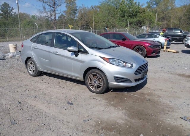 2017 FORD Fiesta