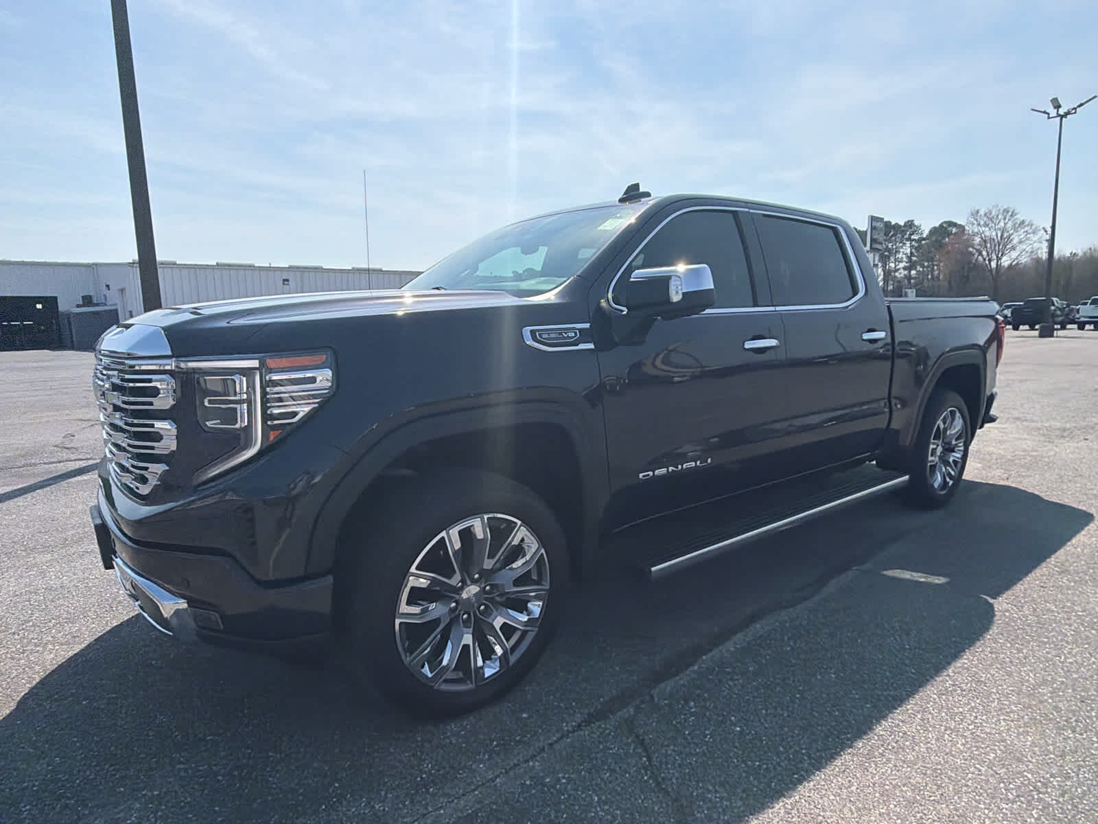 2023 GMC Sierra