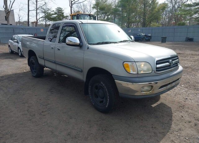 2002 TOYOTA Tundra