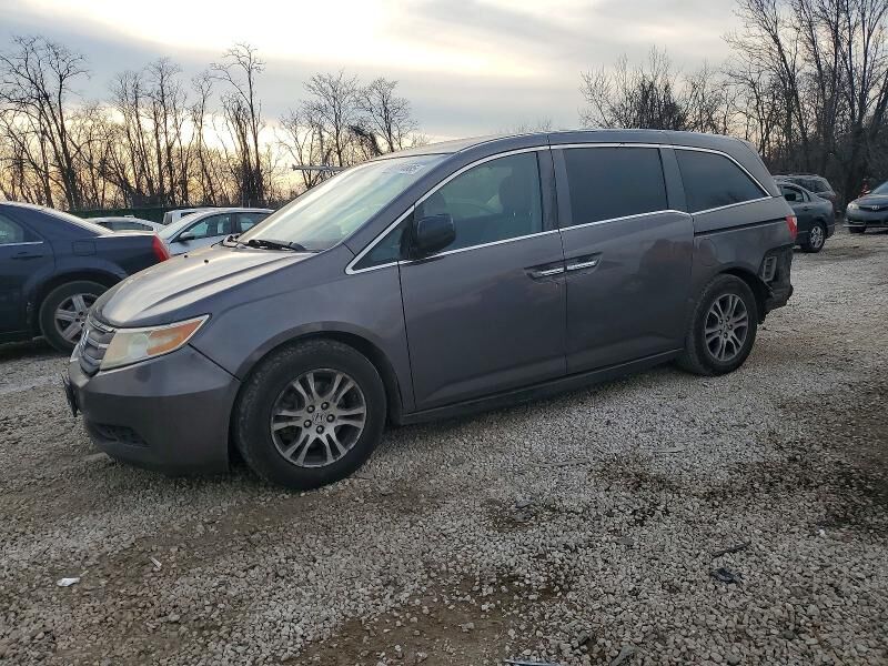 2013 HONDA Odyssey