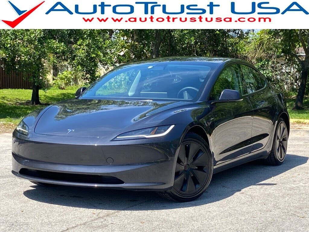 2024 TESLA Model 3
