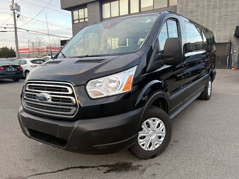 2019 FORD Transit