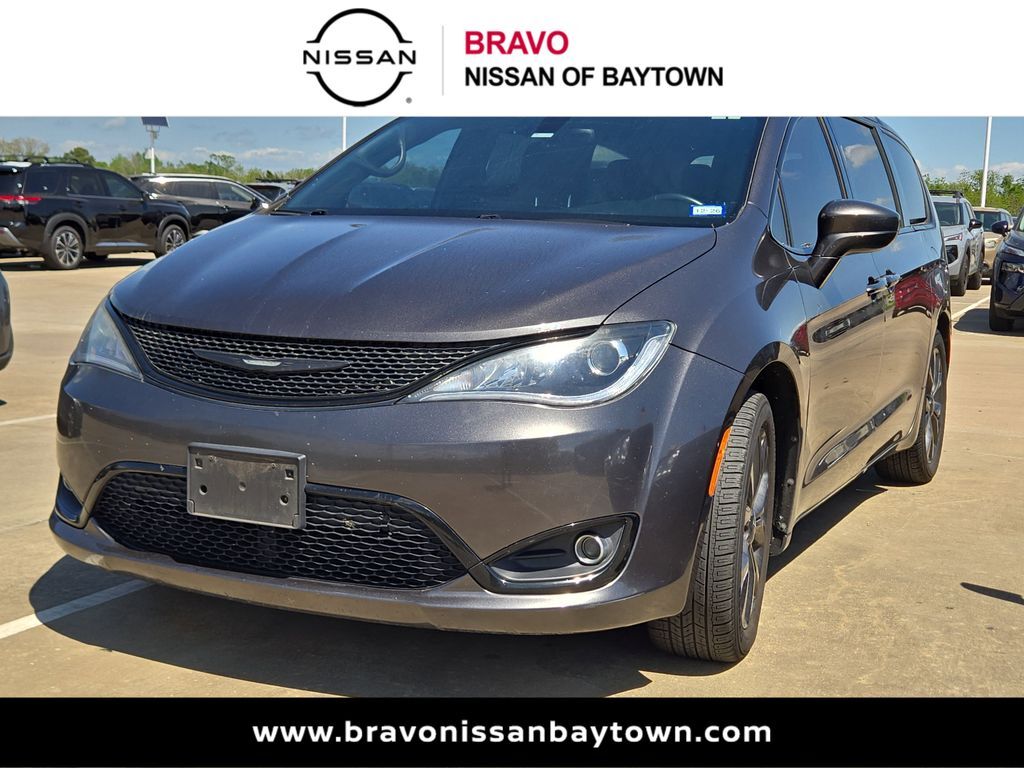 2019 CHRYSLER Pacifica