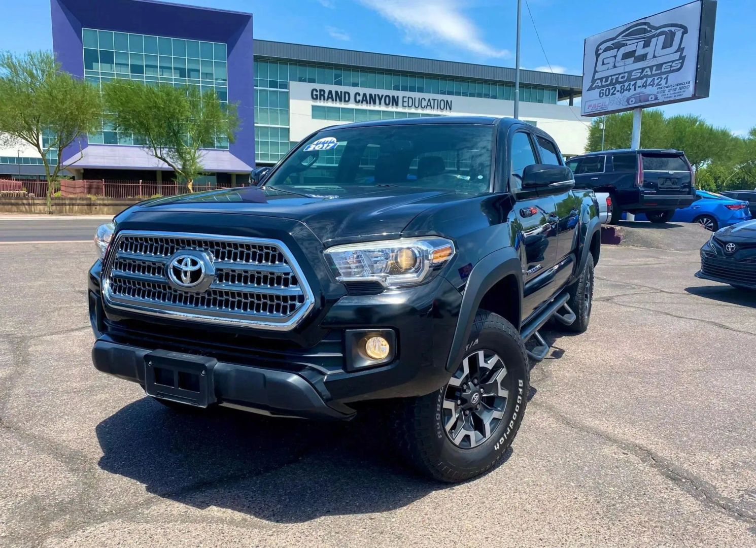 2017 TOYOTA Tacoma