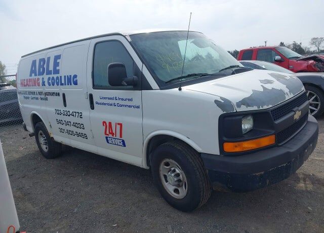 2011 CHEVROLET Express