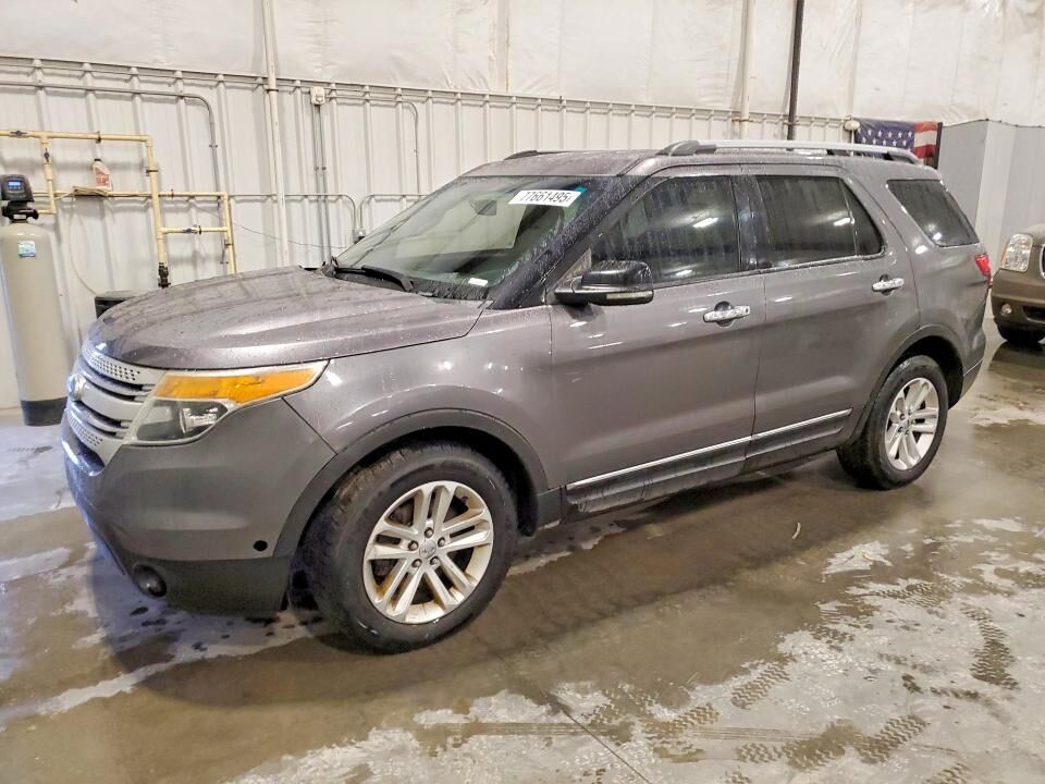 2011 FORD Explorer