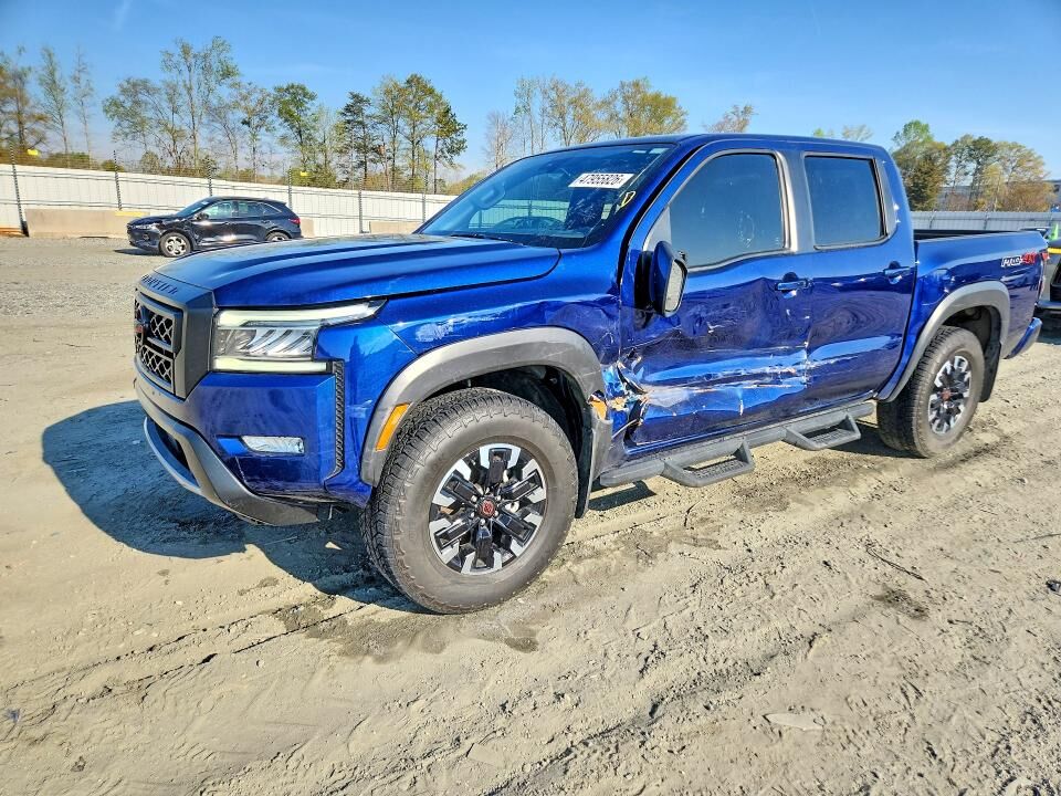 2023 NISSAN Frontier