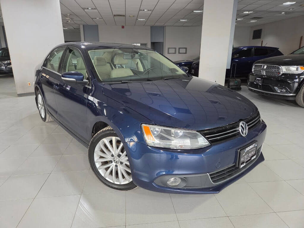 2012 VOLKSWAGEN Jetta