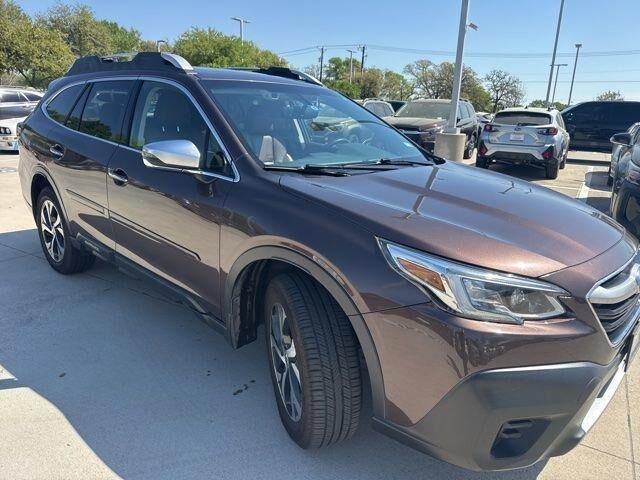 2020 SUBARU Outback