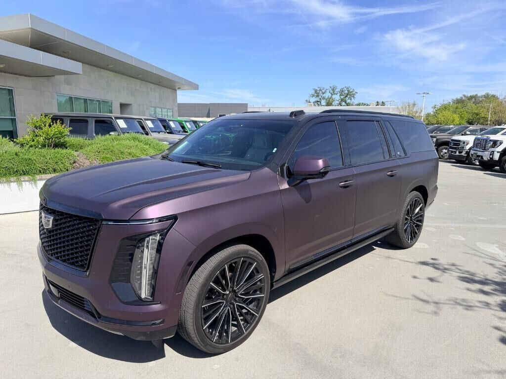 2025 CADILLAC Escalade ESV