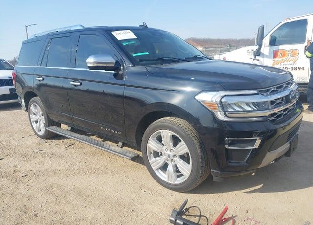 2022 FORD Expedition