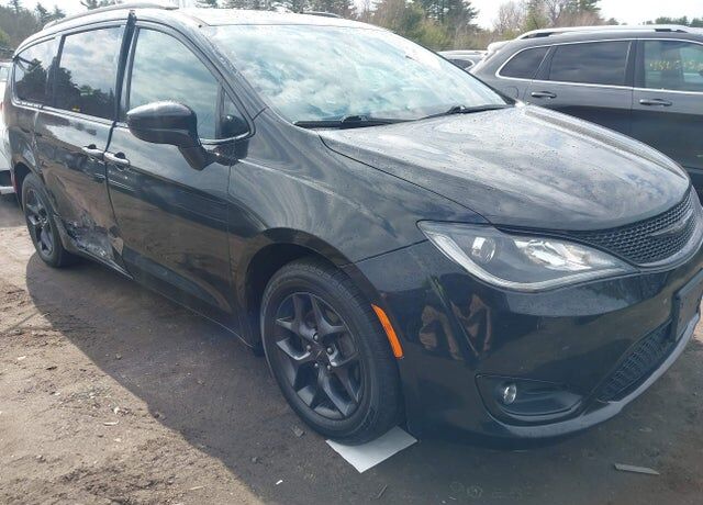 2018 CHRYSLER Pacifica