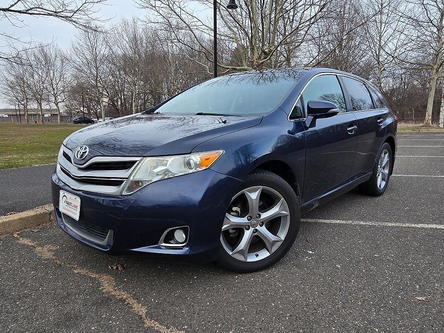 2015 TOYOTA Venza