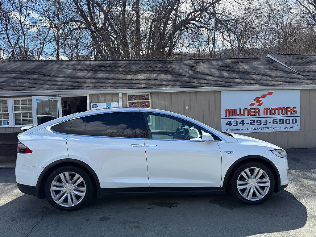 2016 TESLA Model X