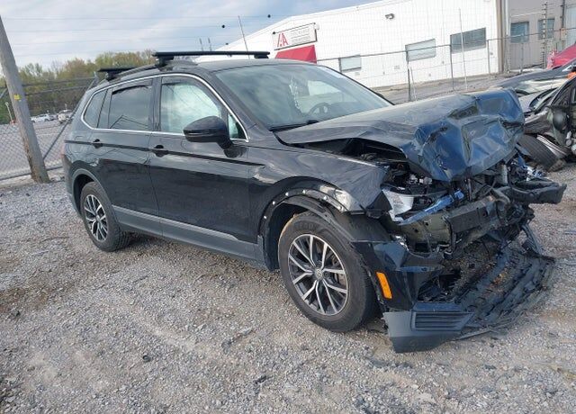 2020 VOLKSWAGEN Tiguan