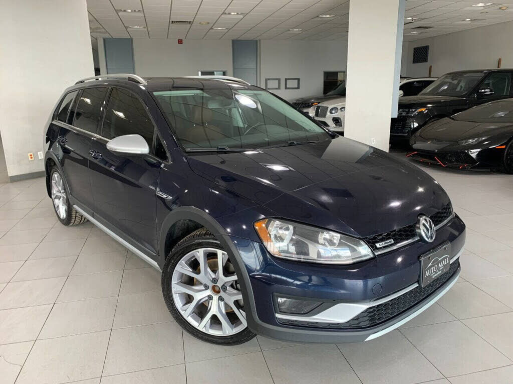 2017 VOLKSWAGEN Golf Alltrack