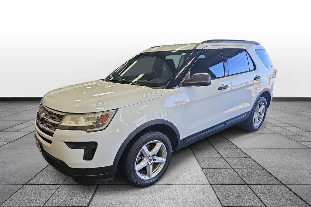 2018 FORD Explorer
