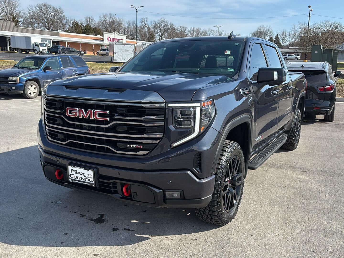 2023 GMC Sierra