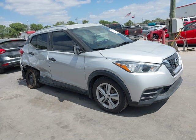 2019 NISSAN Kicks