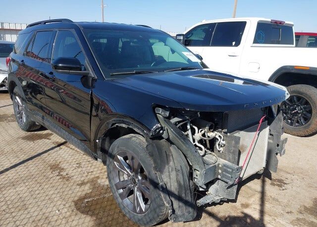 2022 FORD Explorer